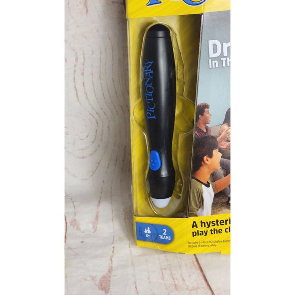 Pictionary Air Toy Of The Year 2020 Air Pen 2 Team Family Game - Picture 16 of 16